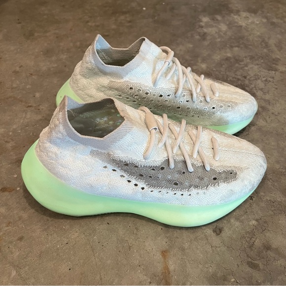Adidas | Yeezy Boost 380 - Picture 3 of 6